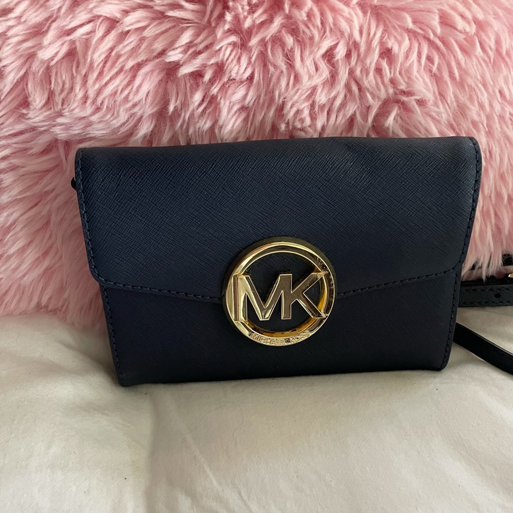 Authentic Michael Kors crossbody wallet
